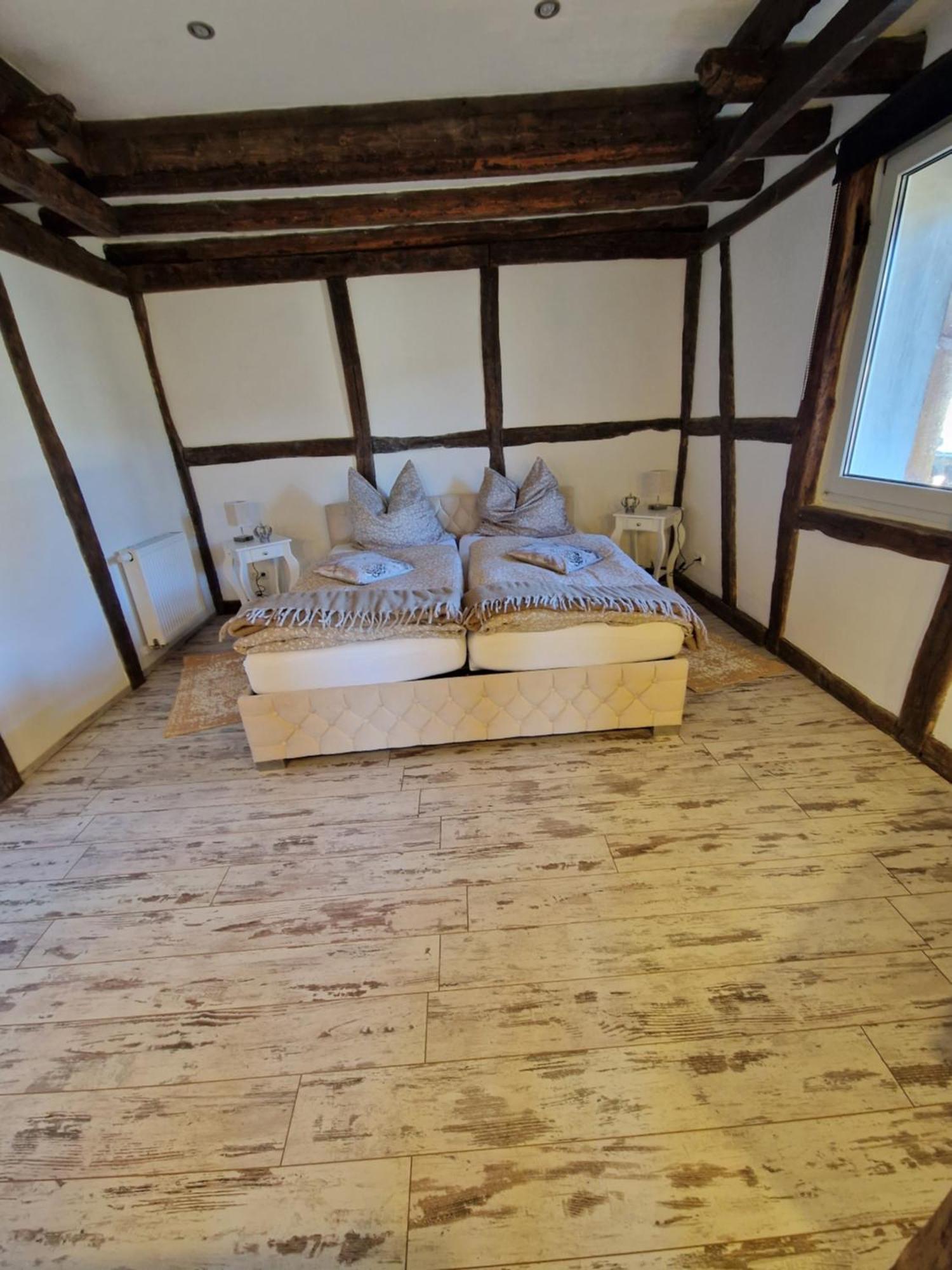 Eifelgluehen Ferienhaus *